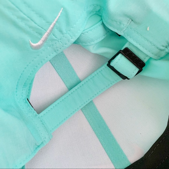 NIKE Dri Fit Hat Heritage SnapBack Legacy Cap - Picture 7 of 7